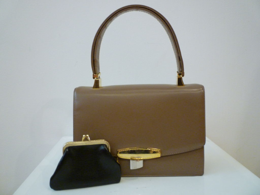 Chic Koret Brown Leather Handbag 1