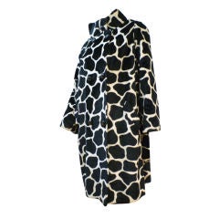 Vintage 60s Giraffe Print Rayon Velvet  Coat