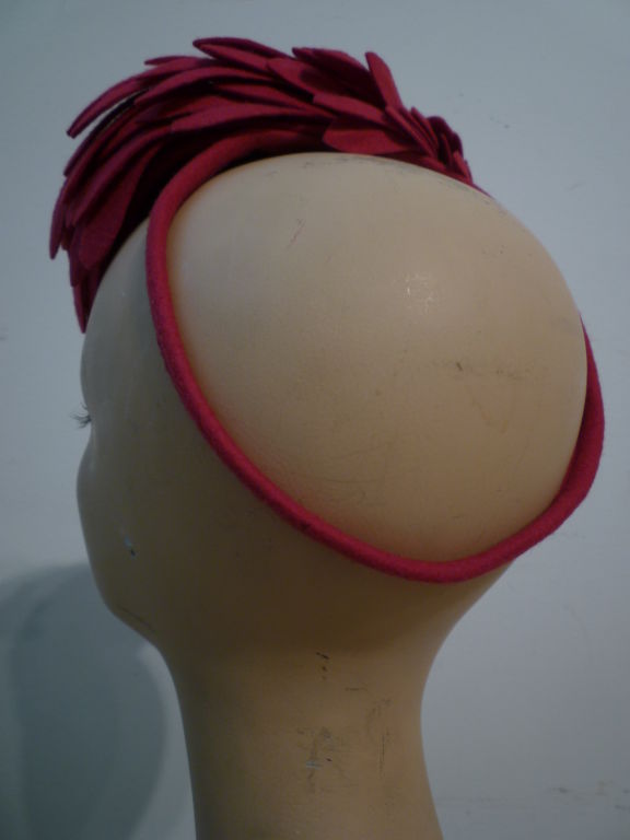 Fantastic 40s Fuchsia Felt Bird's Nest Hat 1