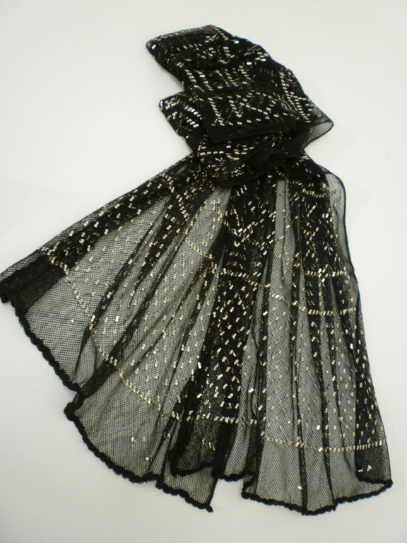 Women's 1920s Assuit Scarf in Black Net and Coin Silver