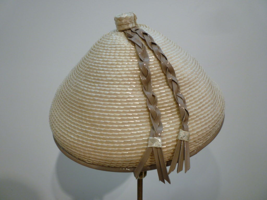 Women's 60s Marché Asian-Inspired Straw Hat in Beige and Taupe