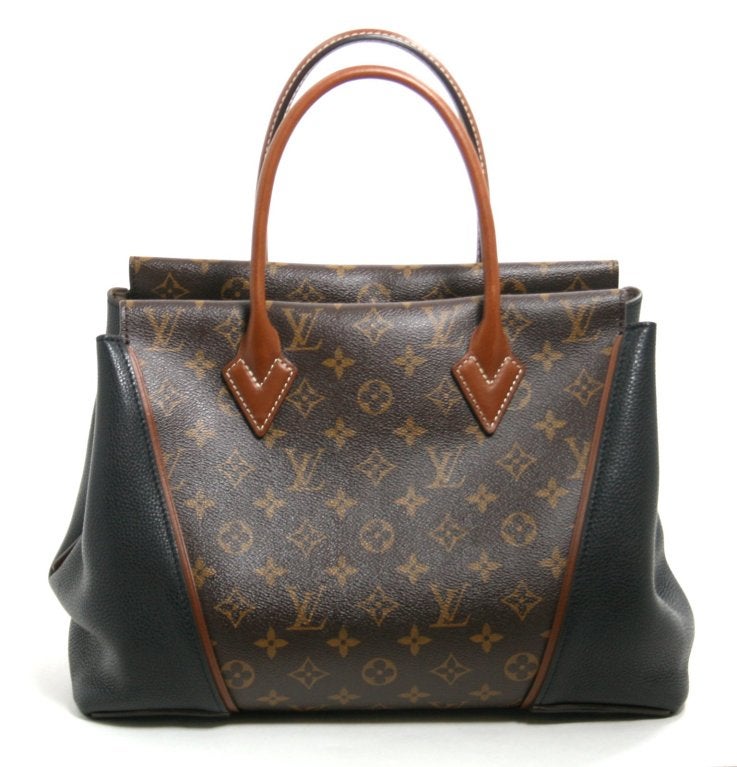 Louis Vuitton Monogram W Tote PM Noir In Excellent Condition In New York City & Hamptons, NY