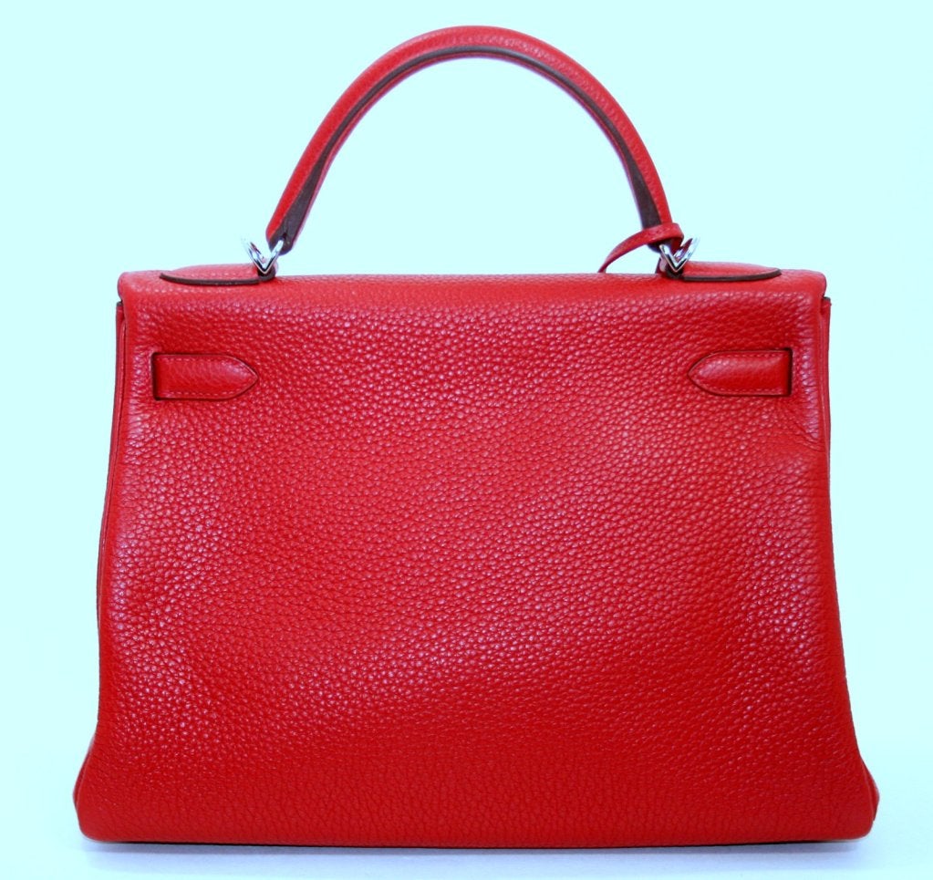 Hermès Rouge Casaque Clemence 32 Cm Kelly Bag In New Condition In New York City & Hamptons, NY