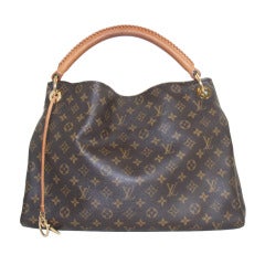 Louis Vuitton Black Calfskin And Monogram Coated Canvas City Steamer MM  Gold Hardware, 2019 Available For Immediate Sale At Sotheby's
