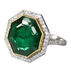 Bague en or et platine avec diamants et émeraude des années 1950