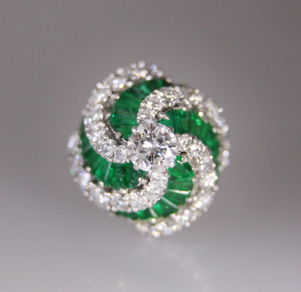 Women's 1970s Oscar Heyman Diamond Emerald and Platinum Ring