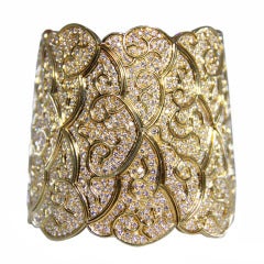 1980
s Diamond and Gold Bracelet