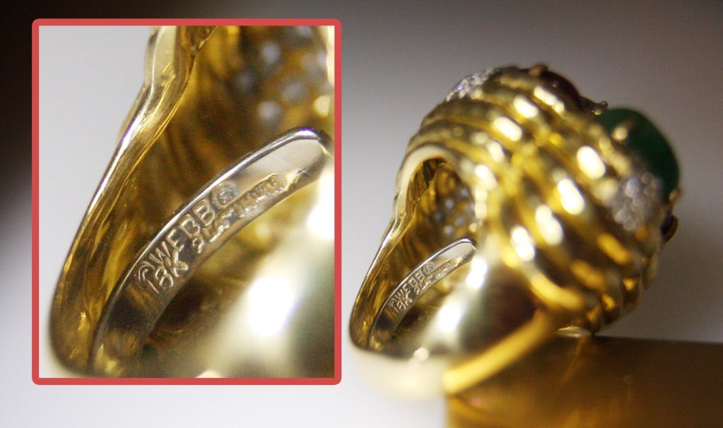 1980s David Webb Emerald Ruby Diamond Gold Platinum Ring In Good Condition In Bay Harbor Islands, FL