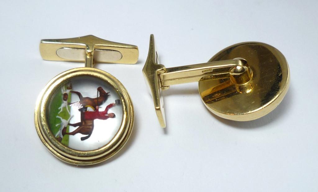 Essex Crystal Fox Hunting Cuff Links In Excellent Condition For Sale In Frankfurt, DE