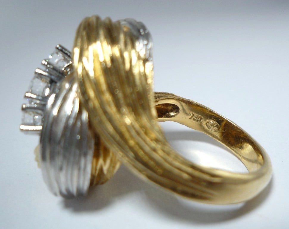 Women's Diamond Gold Swirl Ring