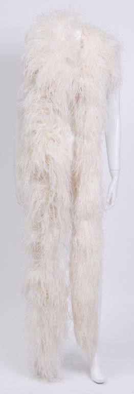 Extremely long and dramatic 1930's ostrich feather boa. Kept in pristine condition, stored well, not dry.