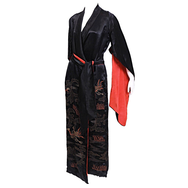 Babani "Le Niu-Tse"  Silk Kimono with Gold Embroidery For Sale