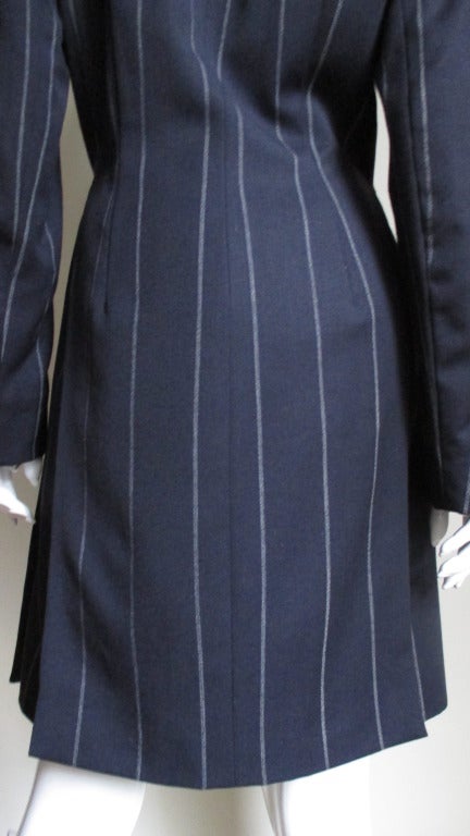Hervé Léger - Robe portefeuille bleu marine, années 1990 en vente 7
