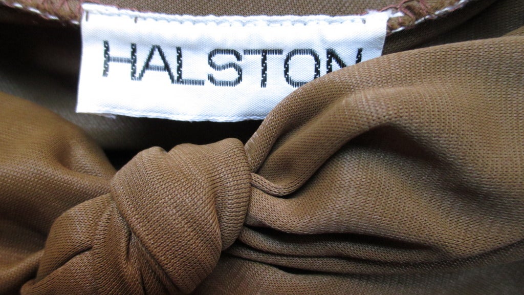 Halston Strapless Tan Dress In Excellent Condition In Water Mill, NY