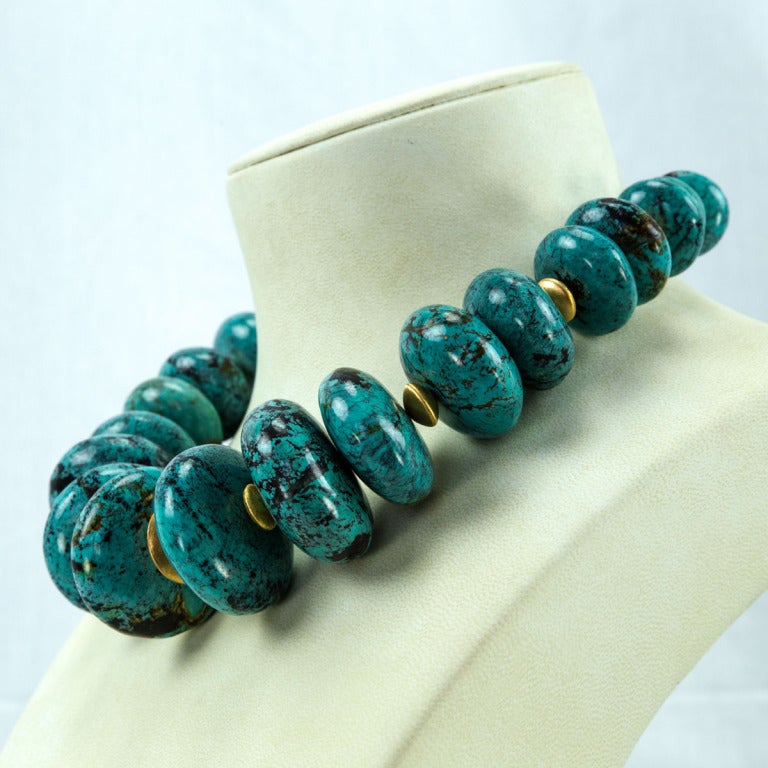Prächtige echte türkisfarbene Sterlingsilber-Halskette (Ovalschliff) im Angebot