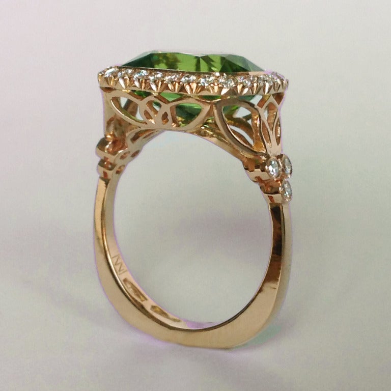 Cushion Cut Dalben Peridot Diamond Gold Ring