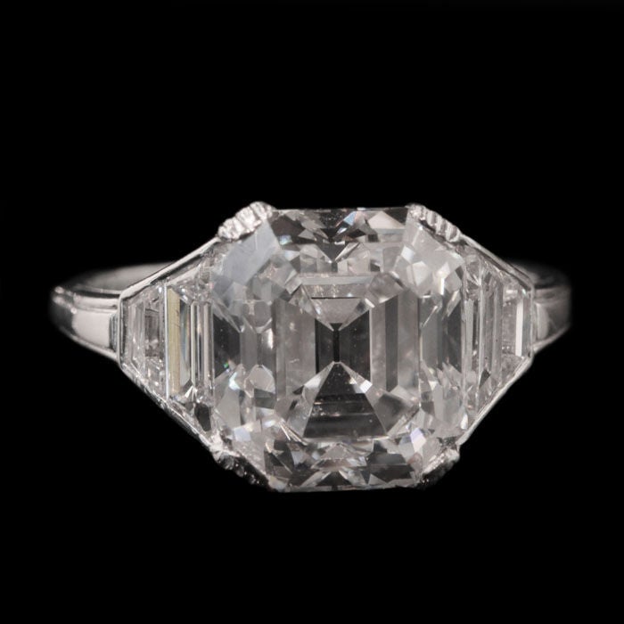 Beautiful Square Emerald Cut Diamond Ring 1