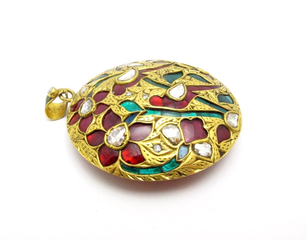 Contemporary Mughal Style Diamond, Enamel and Gold Pendant In Excellent Condition In Santa Fe, NM