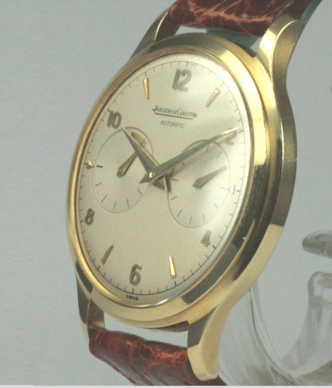 Jaeger-LeCoultre Yellow Gold Futurematik Wristwatch In Excellent Condition For Sale In Munich, Bavaria