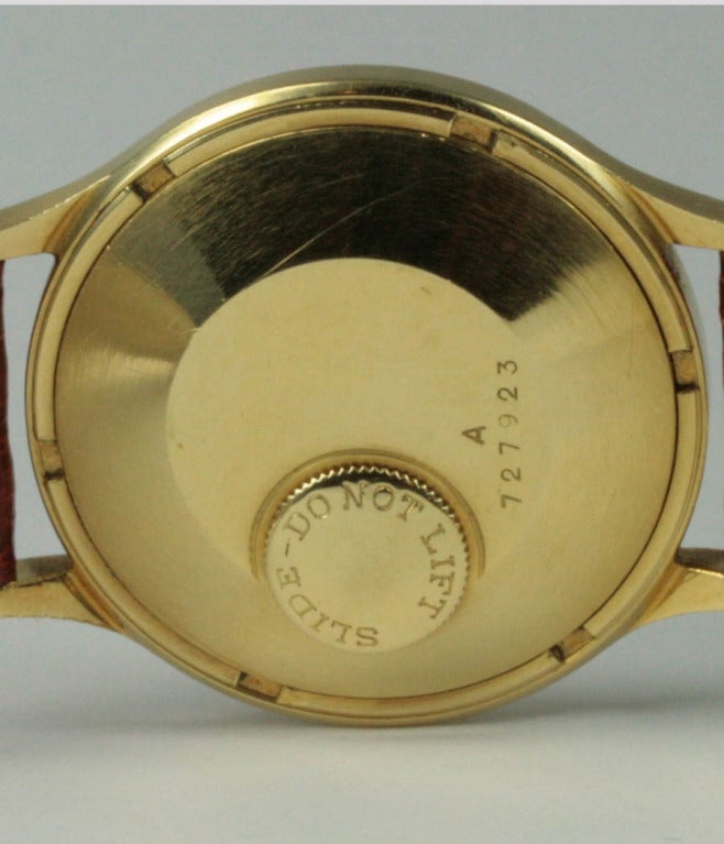 Jaeger-LeCoultre Yellow Gold Futurematik Wristwatch For Sale 1
