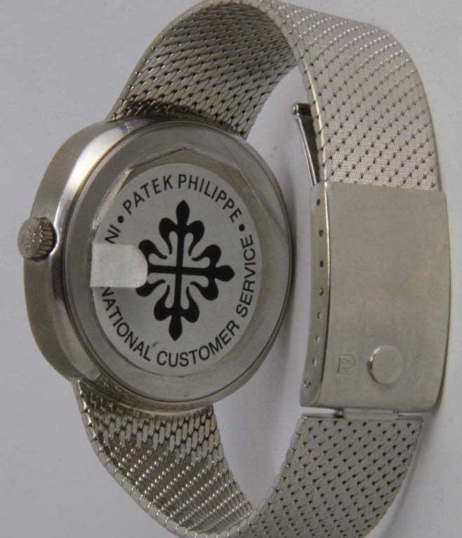 Patek Phillipe White Gold Beta 21 Quartz Wristwatch Ref. 3587/3G-SCI In Excellent Condition For Sale In Munich, Bavaria