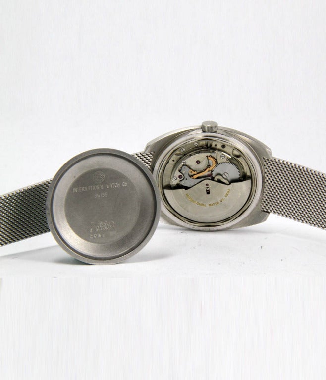 IWC Sultan of Oman Tonneau-Armbanduhr aus Weißgold mit Datum 3