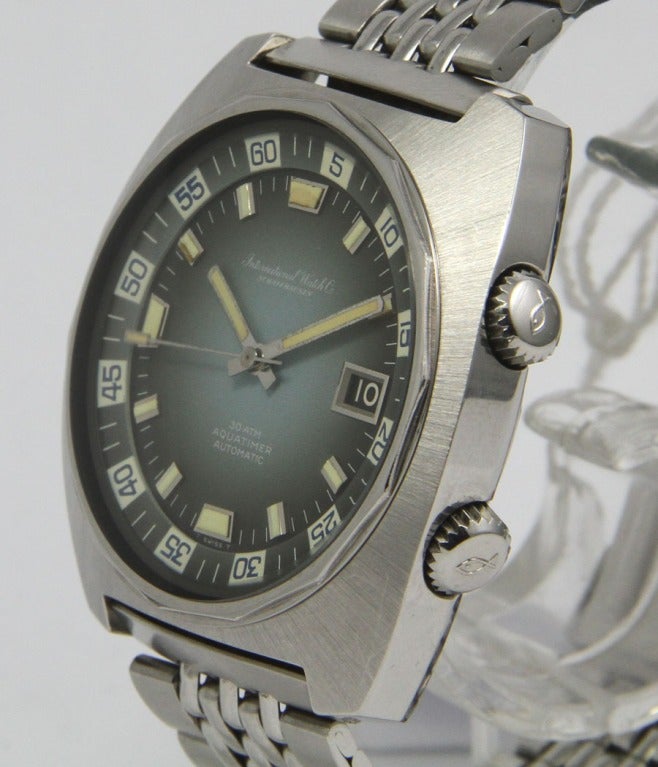 IWC Stainless Steel Aquatimer Diver's Wristwatch with Date In Good Condition In Munich, Bavaria