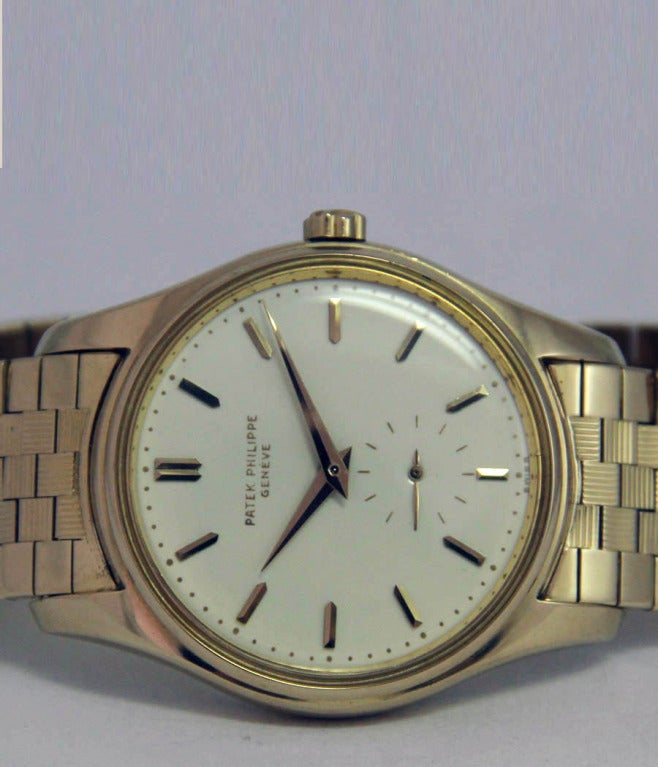 Women's or Men's Patek Philippe Yellow Gold Automatic Wristwatch with Enamel Dial Ref 2526
