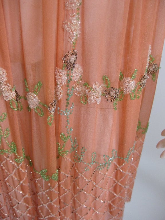1920s Beaded Silk Chiffon In Excellent Condition For Sale In Long Island City, NY