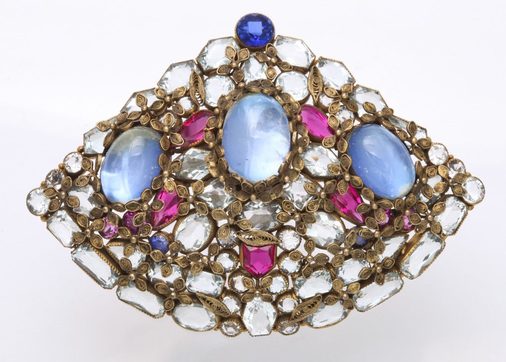 1930s Colored Crystals Fan Brooh