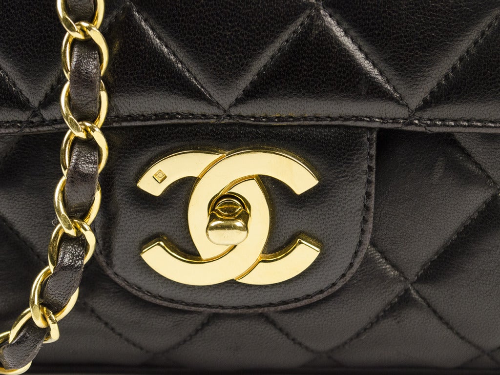 Chanel Black Lambskin Zip Top Flap Shoulder Bag In Excellent Condition In San Diego, CA