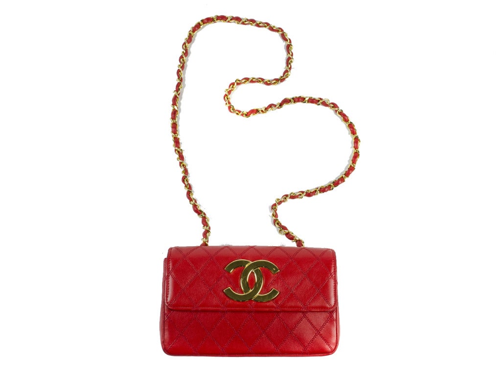 Chanel Red Flap Bag In Excellent Condition In San Diego, CA