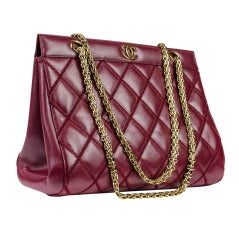 Chanel Red Lambskin Quilted Leather Kisslock Shoulder Bag
