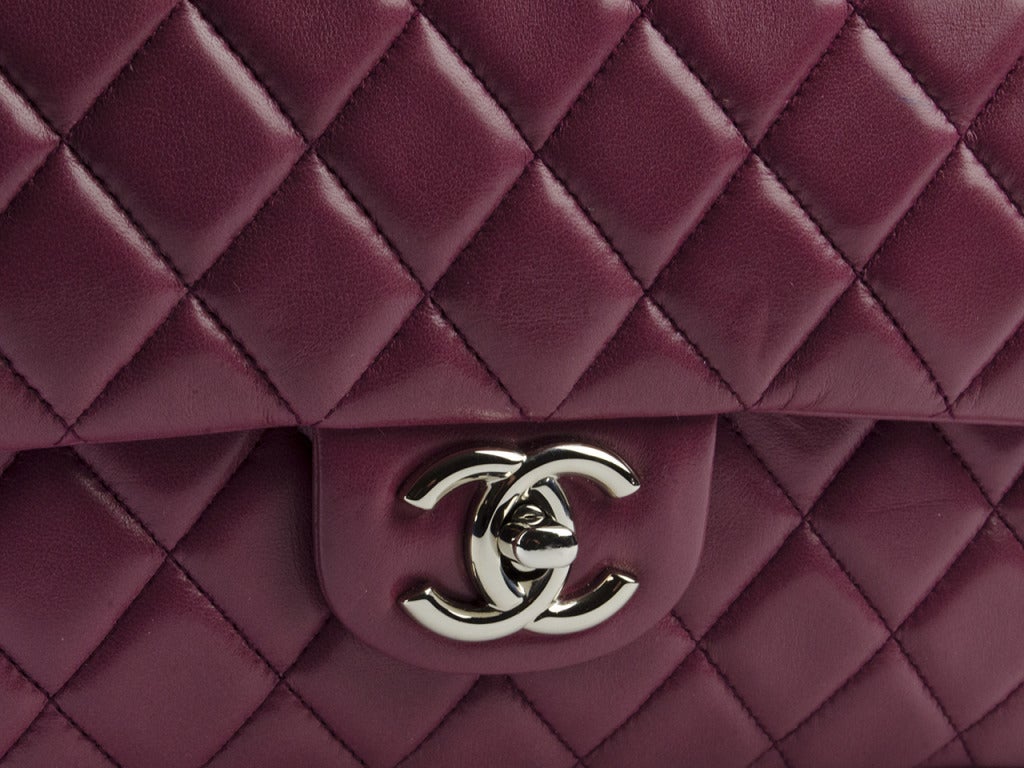 Chanel Violette Purple Lambskin Leather Medium Double Flap Bag In Excellent Condition In San Diego, CA