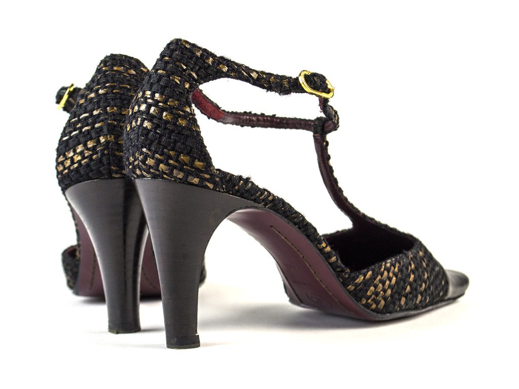 Women's Chanel Tweed & Leather T-Strap Sandal Heels For Sale