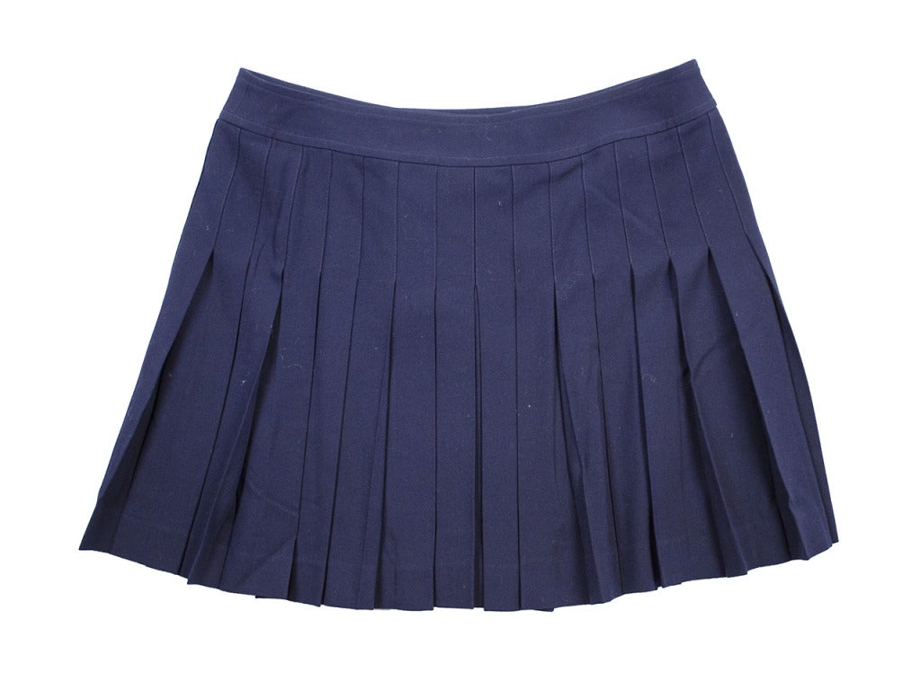 Chanel Vintage Navy Pleated Skirt In Excellent Condition In San Diego, CA