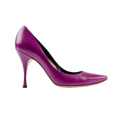 Manolo Blahnik 'Csamra' Magenta Pink Heels