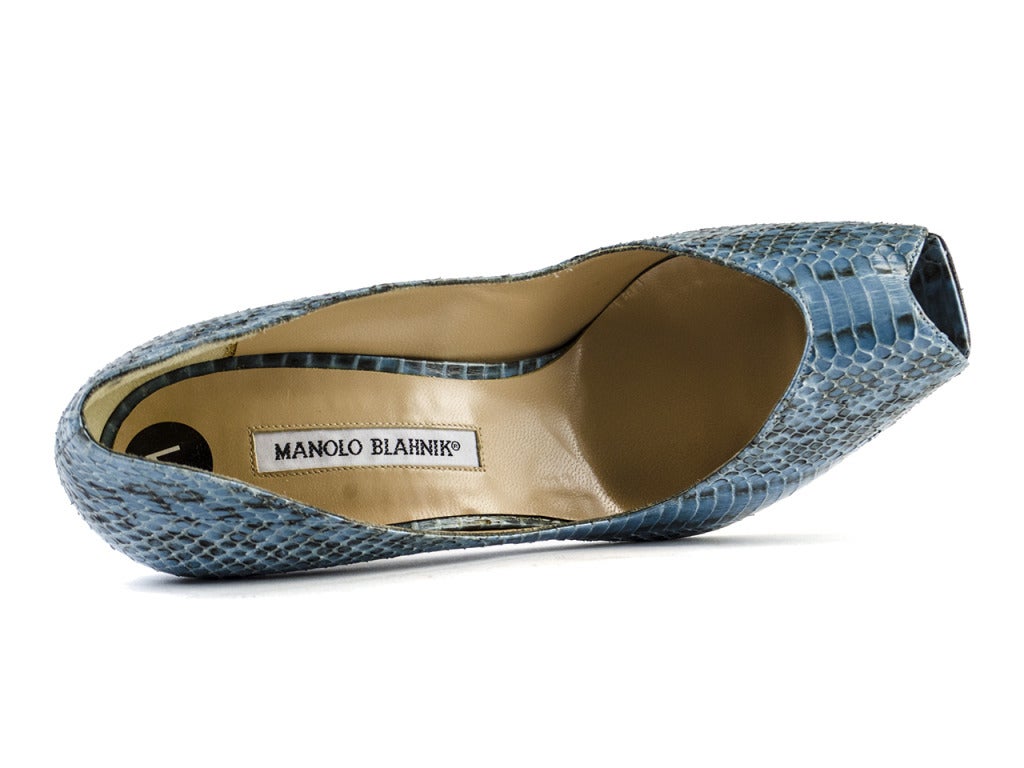 Manolo Blahnik Blue Snakeskin Peep Toe Heels For Sale 1