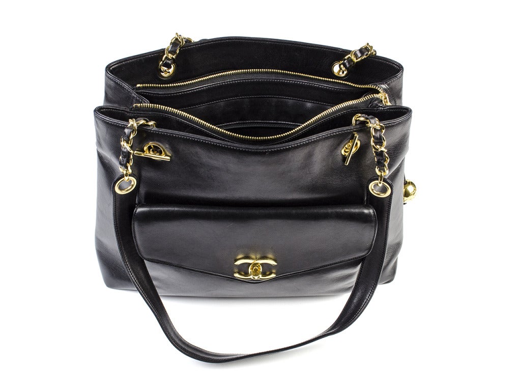 Women's Chanel Vintage Lambskin Tote Bag