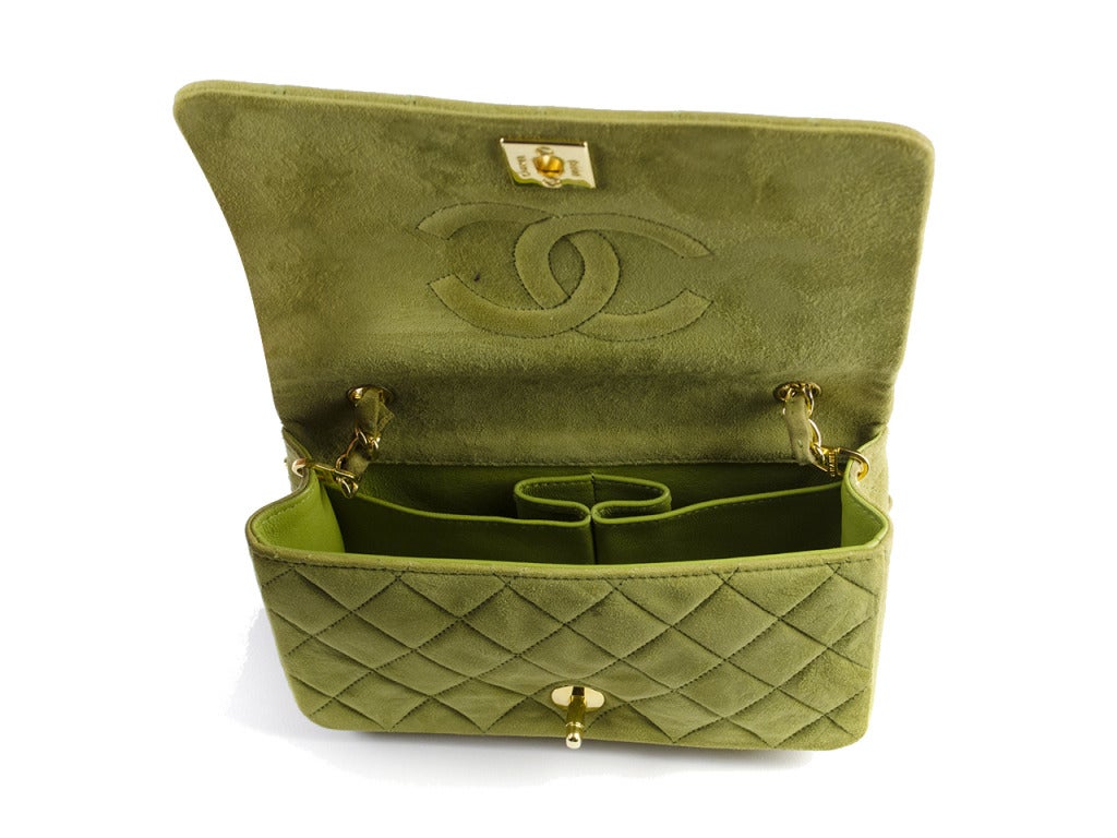 Chanel Green Suede Flap Bag In Excellent Condition For Sale In San Diego, CA