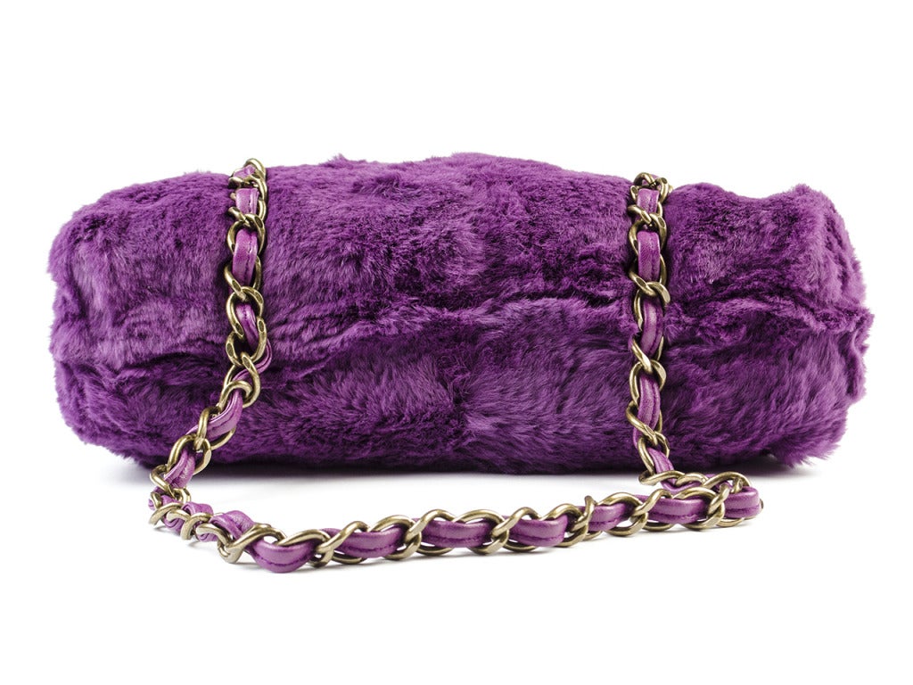 Chanel Purple Fur Bag In Excellent Condition For Sale In San Diego, CA