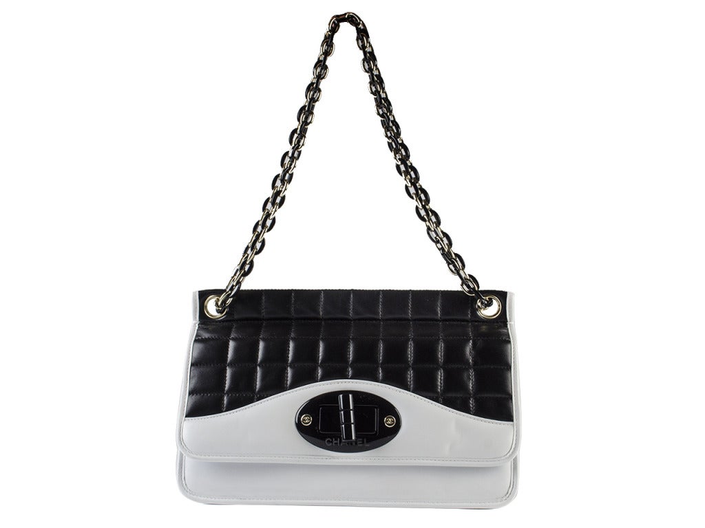 Chanel Lambskin Classic Flap Bag