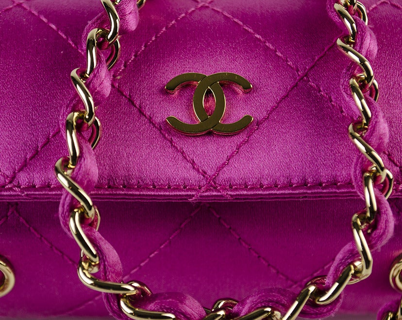 Women's Rare Chanel Satin Barrel Bag