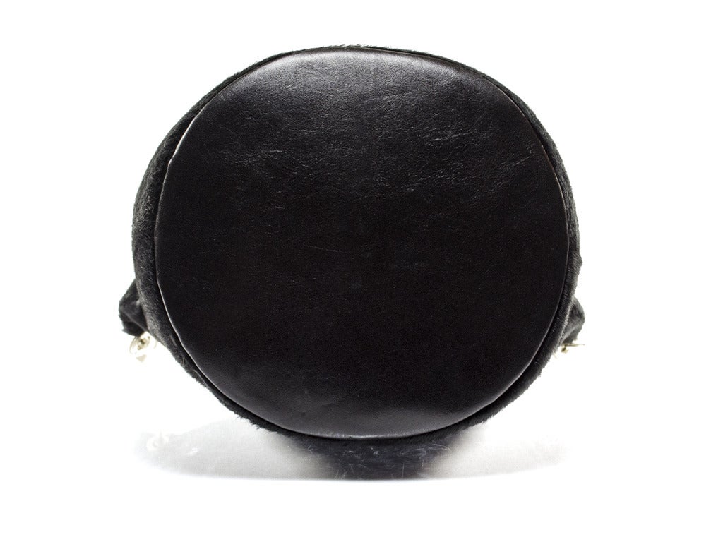 Women's Chanel Fur Bucket Bag Tote For Sale