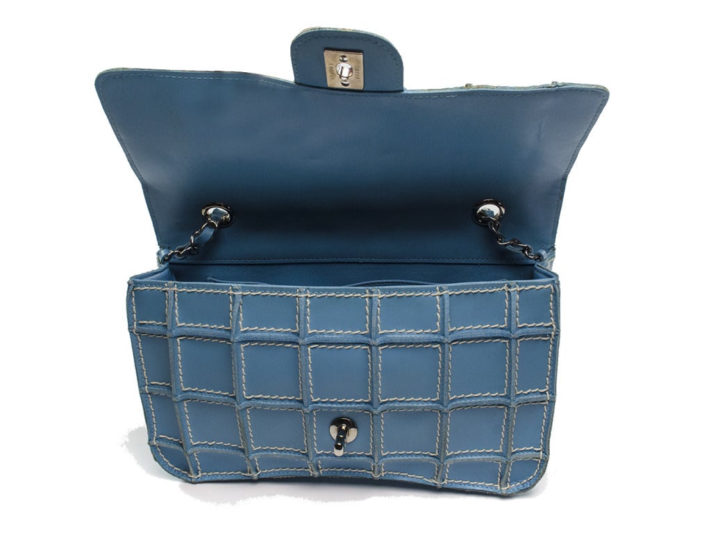 Chanel Vintage Reverse Stitch Flap Bag For Sale 1