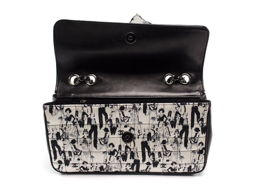 coco chanel purse black and white