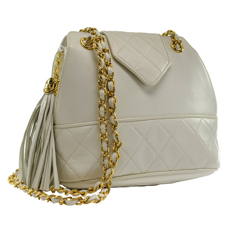Chanel Vintage White Lambskin Matelasse Tassel Shoulder Bag