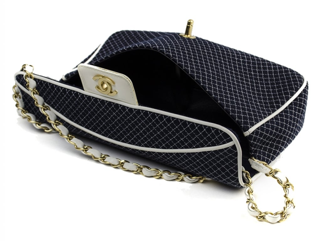 chanel elegant cc flap bag with contrast piping