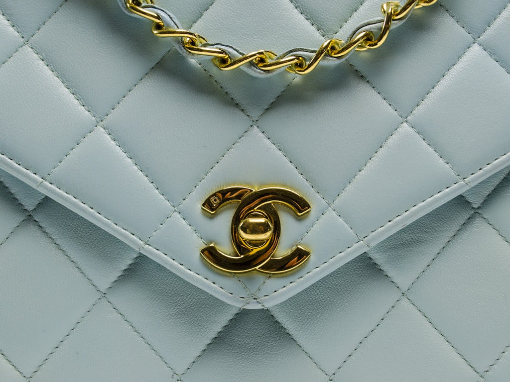 chanel baby blue flap bag