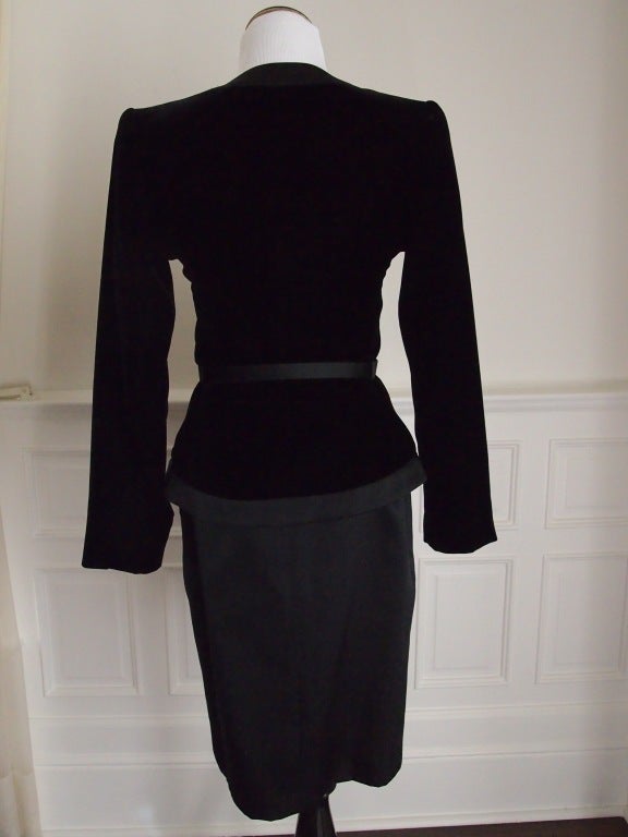 From the eponymous line designed by the Yves Saint Laurent himself at the height of his career. This stunning and chic velvet suit trimmed in peau de soie harks back to the days of YSL's tuxedo dressing. 

A beautiful and timeless addition to any